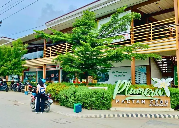 Plumera Near Airport Malls & Schools With Elevator * Lapu-Lapu City